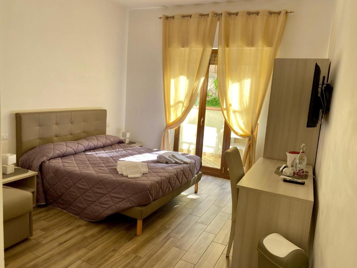 Caruso Rooms Sorrento Exterior foto